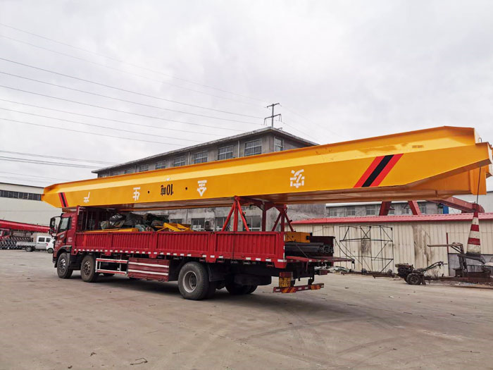 單梁起重機(jī)裝車